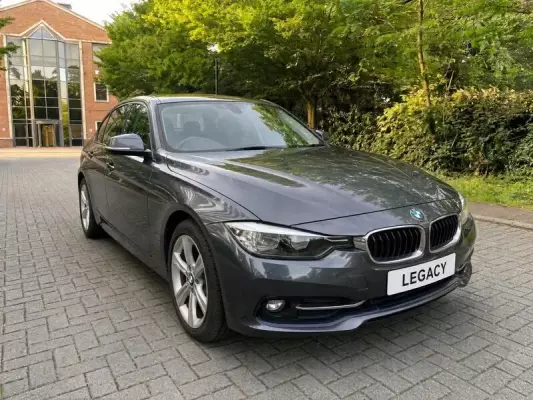 BMW 3 Series 1.5 318i Sport Euro 6 (s/s) 4dr