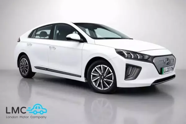 Hyundai IONIQ 38.3kWh Premium Auto 5dr