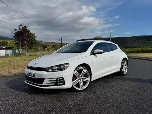 Volkswagen Scirocco 2.0 TDI BlueMotion Tech R-Line Euro 6 (s/s) 3dr