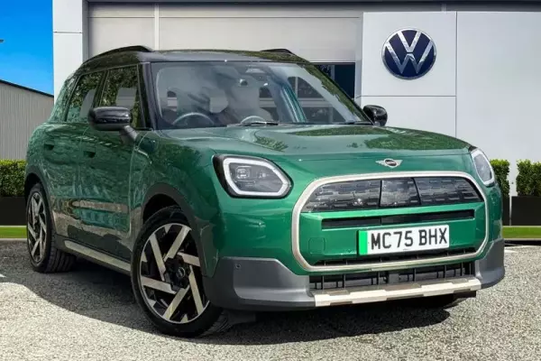 MINI Electric Countryman E 66.5kWh Exclusive Auto 5dr