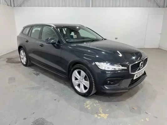 Volvo V60 Cross Country 2.0 D4 Plus Auto AWD Euro 6 (s/s) 5dr