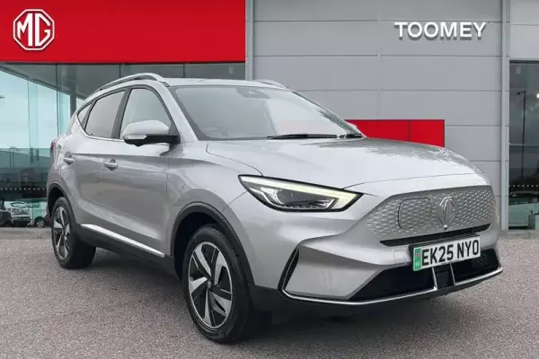 MG MG ZS 51.1kWh Trophy Connect Auto 5dr