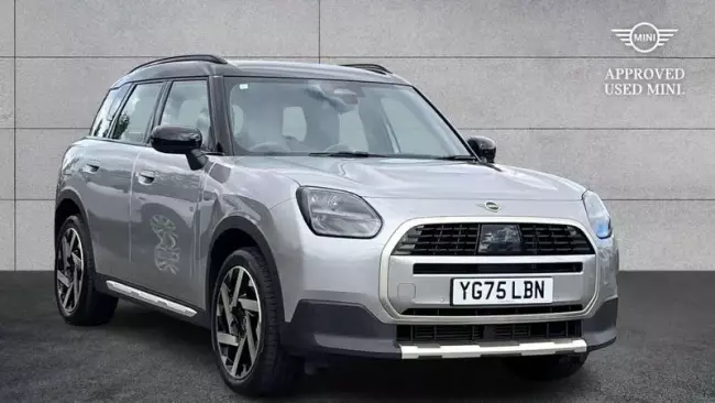 MINI Countryman 1.5C MHEV Exclusive Auto Euro 6 (s/s) 5dr
