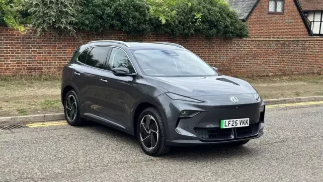 MG MGS5 64kWh Trophy Long Range Auto 5dr