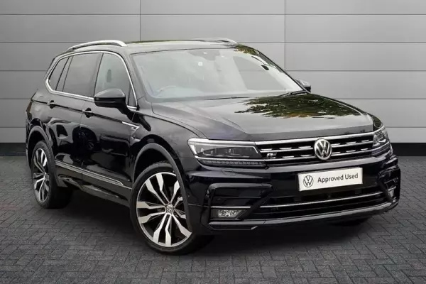 Volkswagen Tiguan Allspace 2.0 TDI R-Line Tech DSG Euro 6 (s/s) 5dr