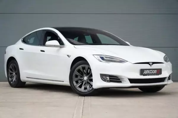Tesla Model S 75D (Dual Motor) Auto 4WD 5dr