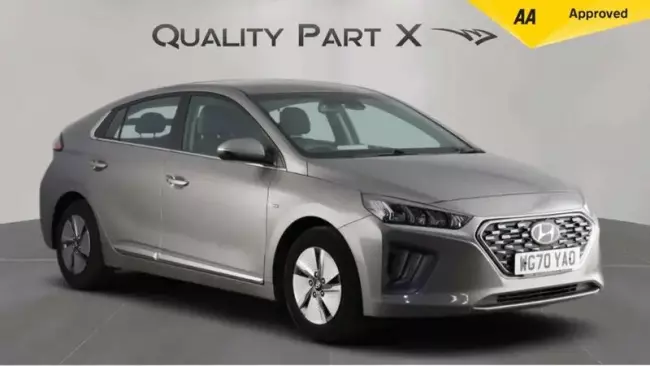 Hyundai IONIQ 1.6 h-GDi Premium DCT Euro 6 (s/s) 5dr
