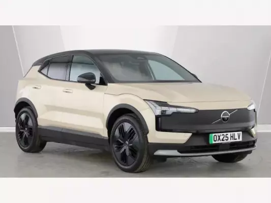 Volvo EX30 Cross Country Twin Performance 69kWh Ultra Auto AWD 5dr
