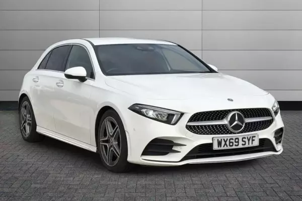 Mercedes-Benz A Class 2.0 A220 AMG Line (Premium) 7G-DCT Euro 6 (s/s) 5dr
