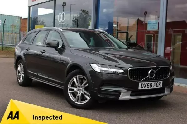 Volvo V90 Cross Country 2.0 D4 Pro Auto AWD Euro 6 (s/s) 5dr