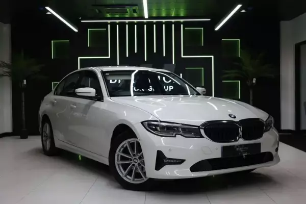 BMW 3 Series 2.0 318d SE Auto Euro 6 (s/s) 4dr