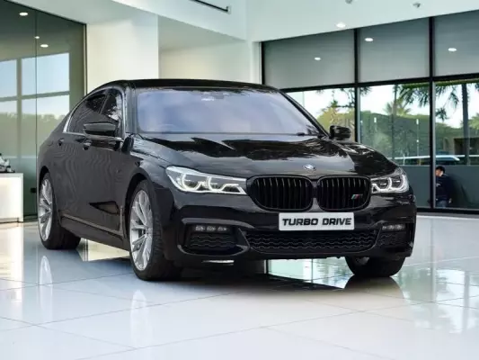 BMW 7 Series 3.0 740d M Sport Auto xDrive Euro 6 (s/s) 4dr