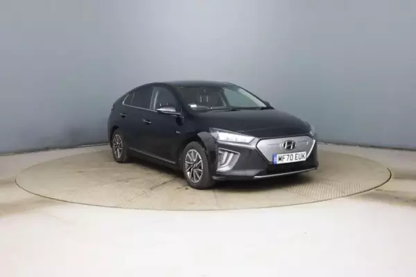Hyundai IONIQ 38.3kWh Premium SE Auto 5dr