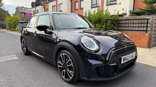 MINI Hatch 1.5 Cooper Sport Steptronic Euro 6 (s/s) 5dr