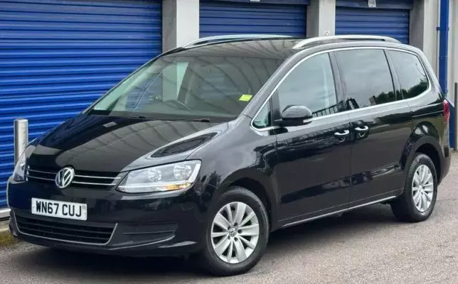 Volkswagen Sharan 2.0 TDI SE Nav DSG Euro 6 (s/s) 5dr
