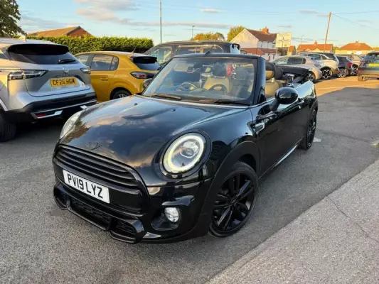 MINI Convertible 1.5 Cooper Sport Euro 6 (s/s) 2dr