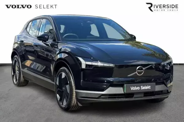 Volvo EX30 Single Motor 51kWh Plus Auto 5dr