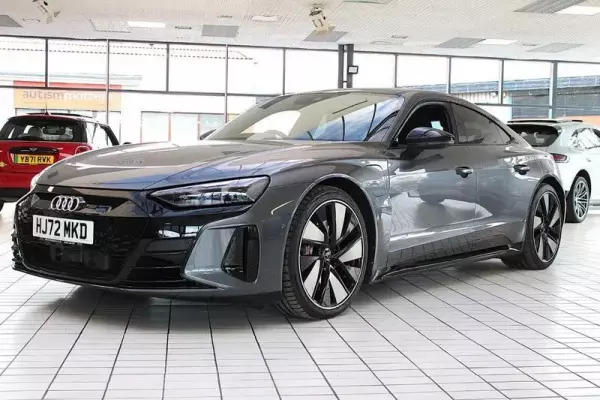 Audi RS e-tron GT 93.4kWh Auto quattro 4dr