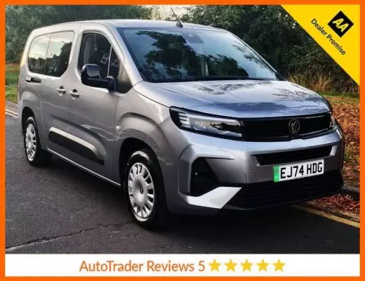 Vauxhall Combo Life Electric 52kWh Design XL MPV Auto 5dr (11kW Charger)