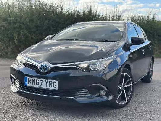 Toyota Auris 1.8 VVT-h Design CVT Euro 6 (s/s) 5dr (Safety Sense)