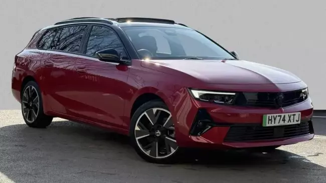 Vauxhall Astra Electric 54kWh Ultimate Sports Tourer Auto 5dr