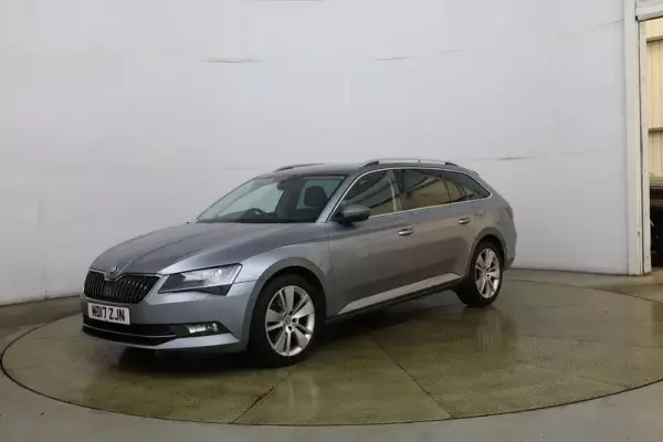 Skoda Superb 2.0 TDI SE L Executive Euro 6 (s/s) 5dr