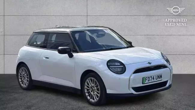 MINI Electric Cooper E 40.7kWh Exclusive Auto 3dr