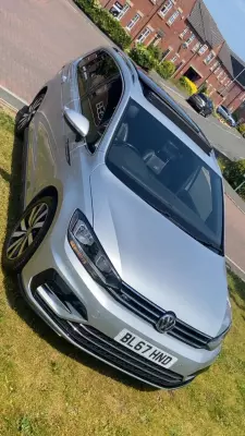 Volkswagen Touran 2.0 TDI R-Line DSG Euro 6 (s/s) 5dr