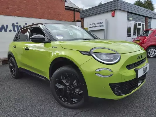 Fiat 600e 54kWh Sport Auto 5dr