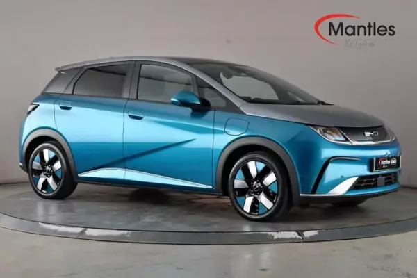 BYD Dolphin 60.48kWh Design Auto 5dr