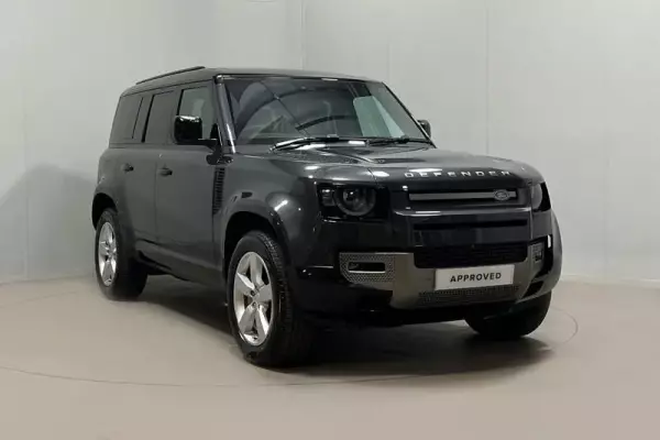 Land Rover Defender 110 2.0 P300e 15.4kWh X-Dynamic SE Auto 4WD Euro 6 (s/s) 5dr