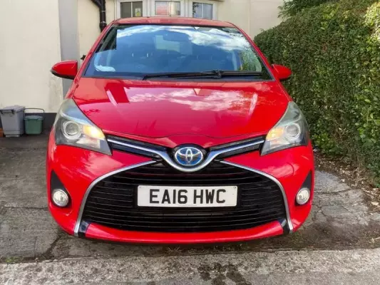 Toyota Yaris 1.5 VVT-h Icon E-CVT Euro 6 5dr