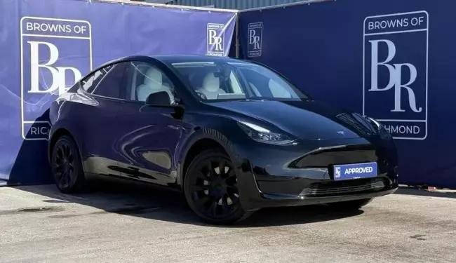 Tesla Model Y Auto RWD 5dr