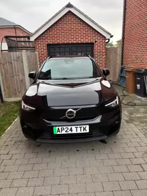 Volvo EX40 Single Motor 69kWh Plus Auto 5dr
