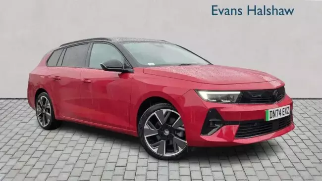 Vauxhall Astra Electric 54kWh Ultimate Sports Tourer Auto 5dr