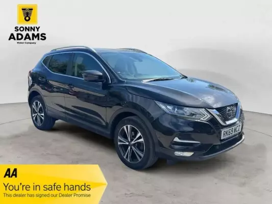 Nissan Qashqai 1.3 DIG-T N-Connecta Euro 6 (s/s) 5dr