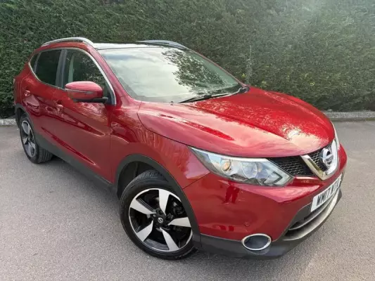 Nissan Qashqai 1.2 DIG-T N-Connecta XTRON 2WD Euro 6 (s/s) 5dr