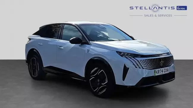Peugeot E-3008 73kWh GT Auto 5dr (11kW Charger)