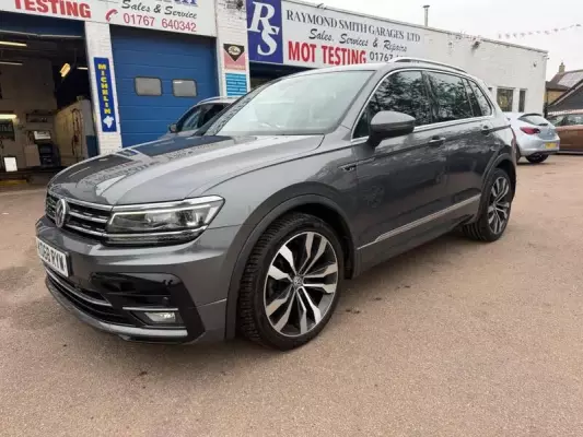 Volkswagen Tiguan 2.0 TDI R-Line DSG Euro 6 (s/s) 5dr