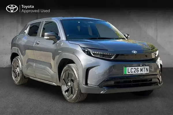 Toyota Urban Cruiser 61kWh Design Auto 5dr