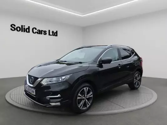 Nissan Qashqai 1.3 DIG-T N-Connecta Euro 6 (s/s) 5dr