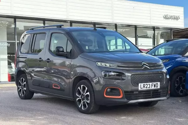 Citroen e-Berlingo 50kWh Flair XTR M Auto 5dr (7.4kW Charger)