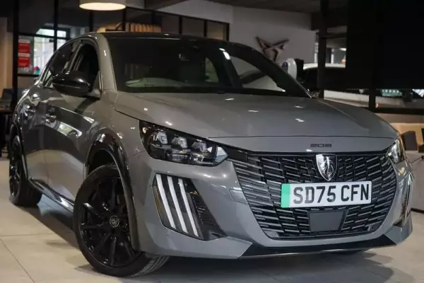 Peugeot E-208 51kWh GT Auto 5dr (7.4kW Charger)