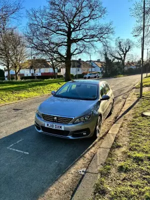 Peugeot 308 1.2 PureTech GPF Allure Euro 6 (s/s) 5dr
