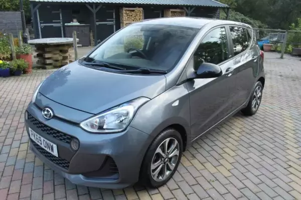 Hyundai i10 1.0 Play Euro 6 5dr