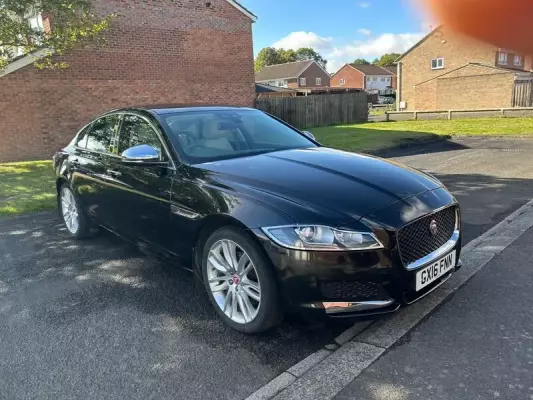Jaguar XF 2.0d Portfolio Auto Euro 6 (s/s) 4dr