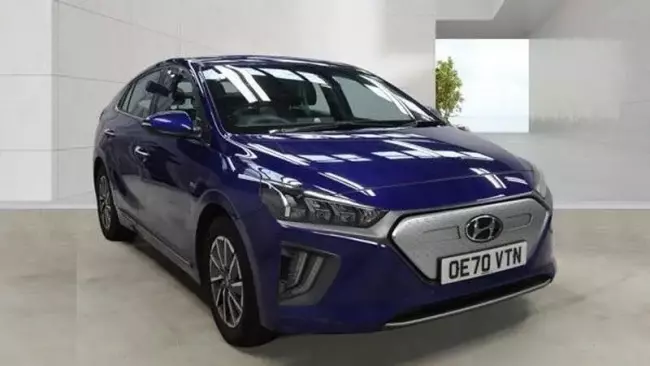 Hyundai IONIQ 38.3kWh Premium Auto 5dr