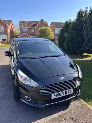 Ford S-Max 2.0 TDCi Titanium Euro 6 (s/s) 5dr