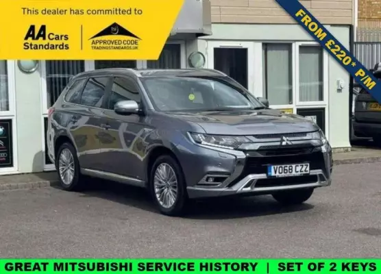 Mitsubishi Outlander 2.4h TwinMotor 13.8kWh 4h CVT 4WD Euro 6 (s/s) 5dr