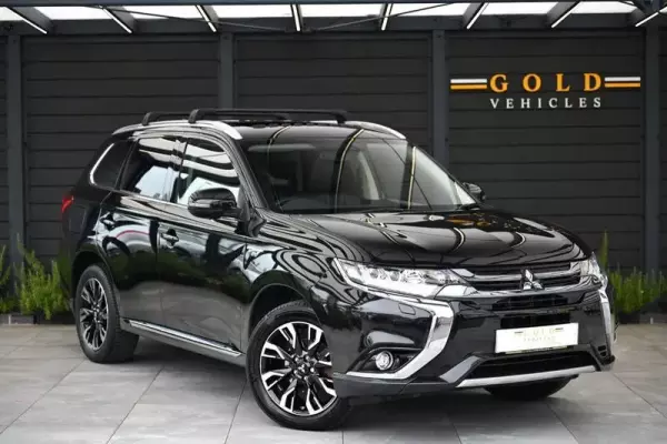 Mitsubishi Outlander 2.0h 12kWh 4h CVT 4WD Euro 6 (s/s) 5dr